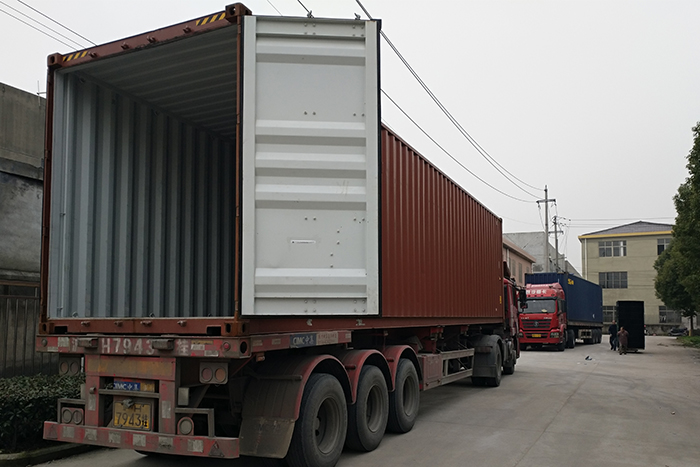 SLC cooling tower fills are shipped by trucks